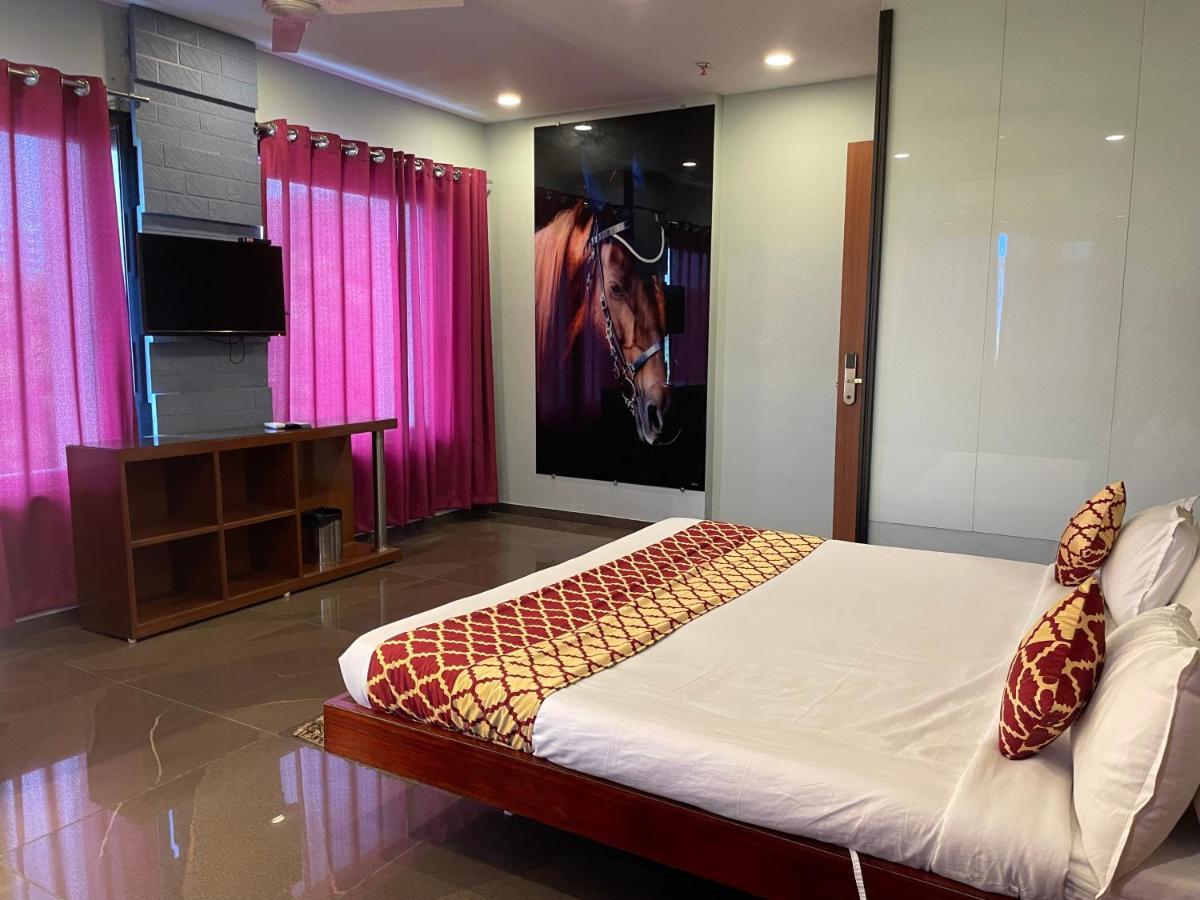 Hotel Airport Kk ناغبور المظهر الخارجي الصورة
